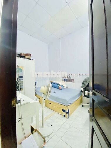 BÁN NHÀ TRƯỜNG CHINH - 70M2 - KHU ĐỒNG BỘ - HẺM XE HƠI - GIÁ 7,9 TỶ