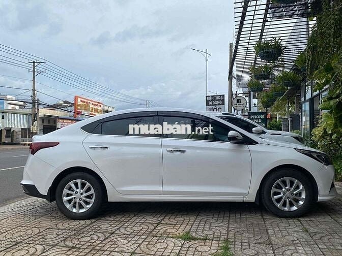 Hyundai Accent 2021 bản đủ MT