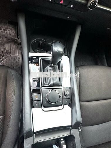 Mazda 3 2024 1.5L Deluxe - 30000 km