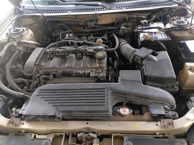 Ford - Laser Ghia 1.8MT -2003, dòng Sedan đầu tiên của Ford