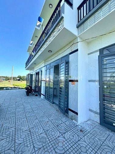 🥰NHÁ HÀNG CHO QUÝ CÔ CHÚ ANH CHỊ MỘT KHU NHÀ MỚI XÂY DỰNG GIÁ CHỈ 755