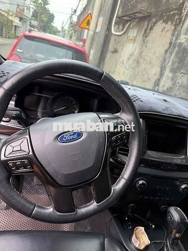 Ford Everest 2020 Titanium 2.0L AT 4x2 - 14 km