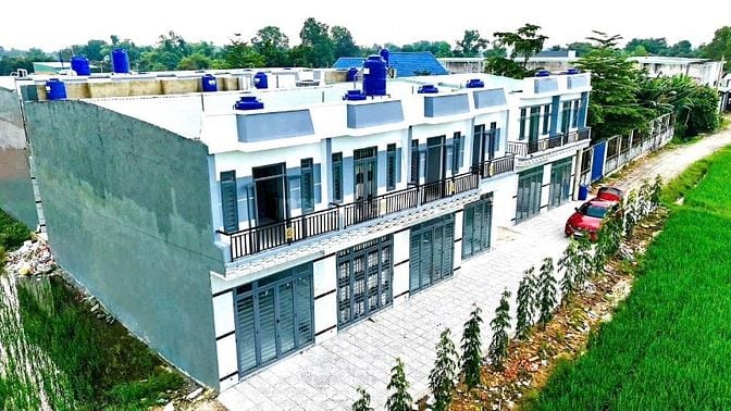 🥰NHÁ HÀNG CHO QUÝ CÔ CHÚ ANH CHỊ MỘT KHU NHÀ MỚI XÂY DỰNG GIÁ CHỈ 755