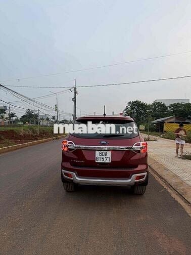 Ford Everest 2020 Titanium 2.0L AT 4x2 - 14 km