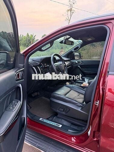 Ford Everest 2020 Titanium 2.0L AT 4x2 - 14 km
