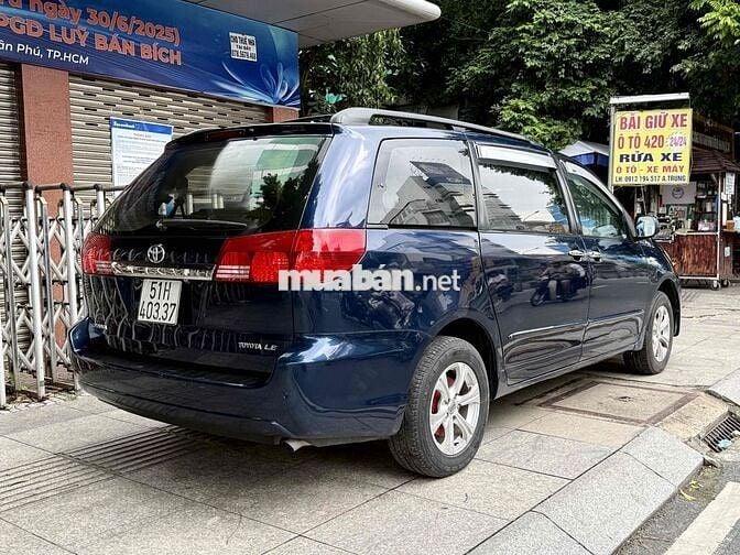 Toyota Sienna 2003 new model - 110000 km