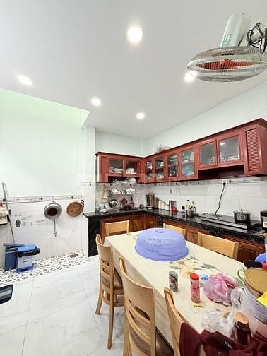 CÔNG VIÊN LÀNG HOA - HẺM THÔNG , XE TẢI - 4.3 x 21 - 3 TẦNG - 7.5 TỶ 