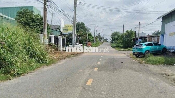 Hàng Ngộp cần bán nhanh lô đất Sau lưng trường Đại Học Việt Đức TC100%