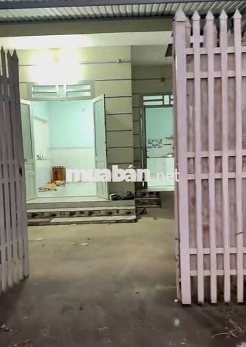 CHO THUÊ NHÀ CẤP 4  ĐẤT TRỐNG phía sau TỔNG DIỆN TÍCH 375m²