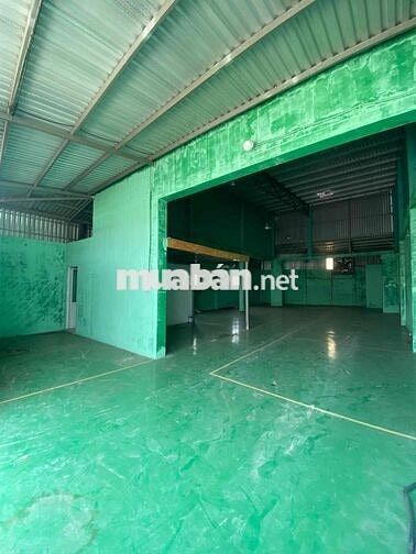 CHO THUÊ NHÀ XƯỞNG 210m2-NỀN EPOXY -TRẦN CAO 7m-ĐIỆN 3PHA-ĐƯỜNG XE TẢI