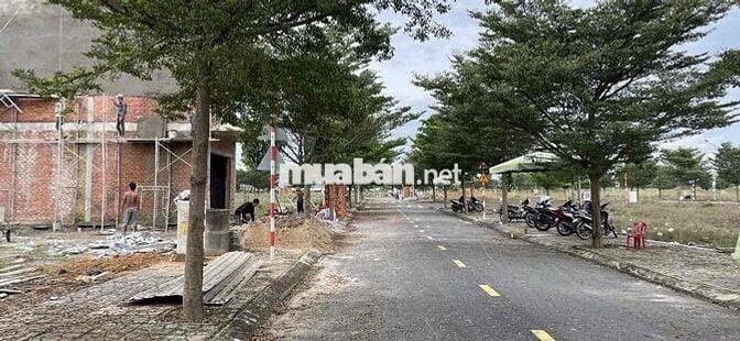 Hàng Ngộp cần bán nhanh lô đất Sau lưng trường Đại Học Việt Đức TC100%