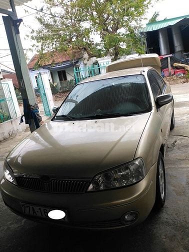 Ford - Laser Ghia 1.8MT -2003, dòng Sedan đầu tiên của Ford