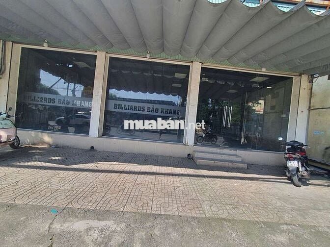 Nhà Mặt Tiền Đường Đong Đúc 9x30 Trống Suốt điện 3pha