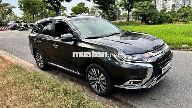 Mitsubishi Outlander 2024 Premium 2.0 CVT - 18000