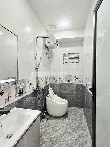 SIÊU PHẨM MỚI TINH – 7 TẦNG THANG MÁY-TRẦN HỮU TƯỚC