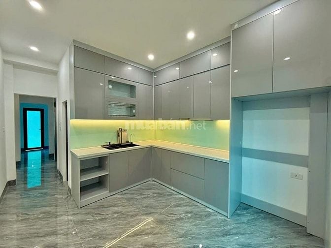 NHà Phố ĐốG ĐA Thiết kế 5 TầnG, ÔTô Đỗ Cửa,ThanG Máy. Giá Chỉ 15.8TỶ