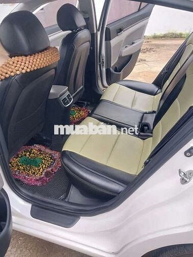 Hyundai Elantra GLS 2016 Trắng