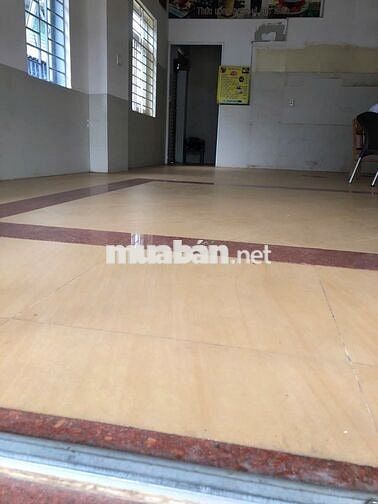 Cho Thuê mặt bằng tầng trệt gần chợ ĐX