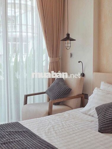 Nhận Khách Làm Airbnb.Sẵn 3 Phòng ~35m2 Thang Máy Hầm Xe chợ Tân Định