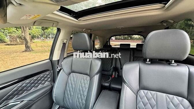 Mitsubishi Outlander 2024 Premium 2.0 CVT - 18000