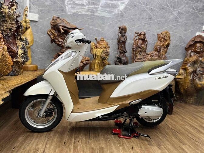 👉Lead 125Fi chính chủ bstp máy móc zin êm, khoẻ