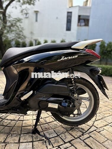 Yamaha Janus Fi màu Đen,keng bảo hành