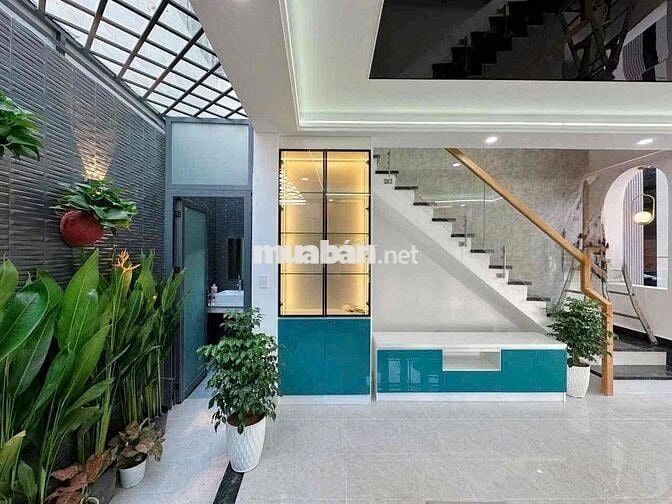 nhà 5x10m 4 tầng 4pn 5wc hẻm xe tải, gần trường học Kim Đồng