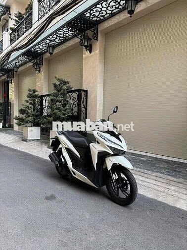 em cần bán Variô 150cc may bao bao zin ngay chủ ký