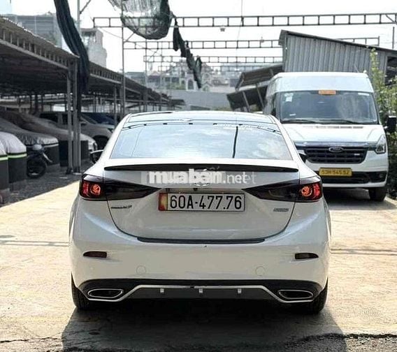 Mazda 3 1.5AT Sedan 2018 - 85000km