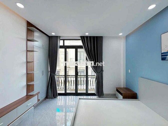 nhà 5x10m 4 tầng 4pn 5wc hẻm xe tải, gần trường học Kim Đồng