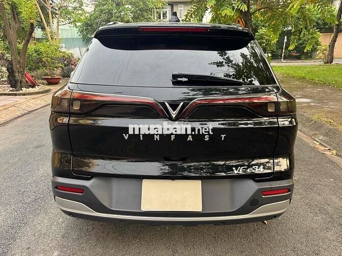 VFe34, sơn zin 100%, 1 chủ, còn RẤT MỚI, THUÊ PIN