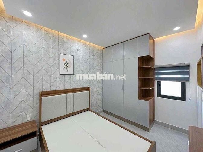 nhà 5x10m 4 tầng 4pn 5wc hẻm xe tải, gần trường học Kim Đồng