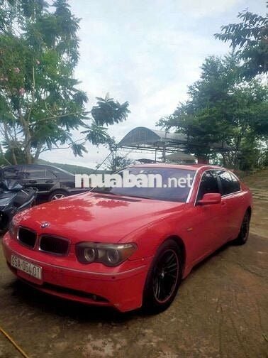 BMW 745Li màu Đỏ