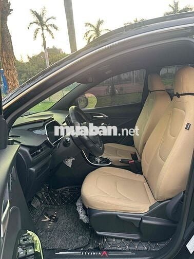 VFe34, sơn zin 100%, 1 chủ, còn RẤT MỚI, THUÊ PIN