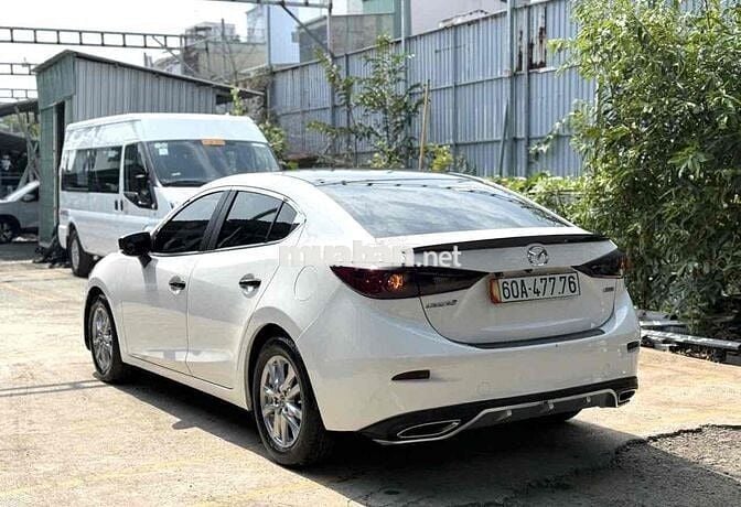 Mazda 3 1.5AT Sedan 2018 - 85000km