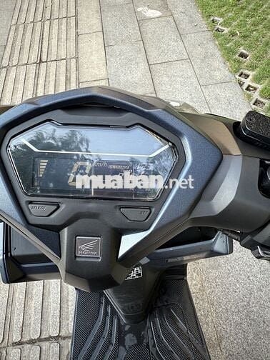 Xe HonDa Vario ĐK 4/2025 chính chủ biển số tphcm