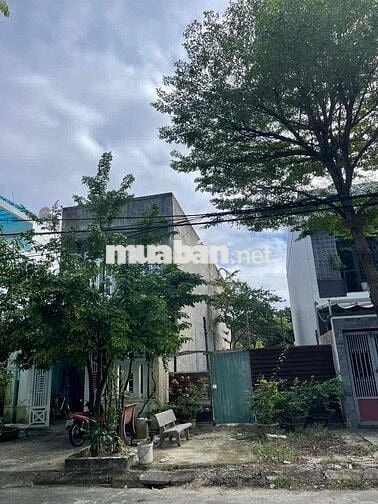 Tôi cần bán lô đất giá rẻ ở hoà xuân đà nẵng