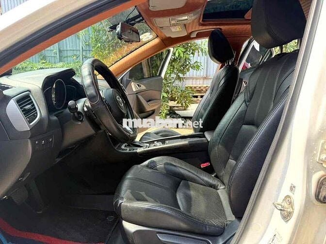 Mazda 3 1.5AT Sedan 2018 - 85000km