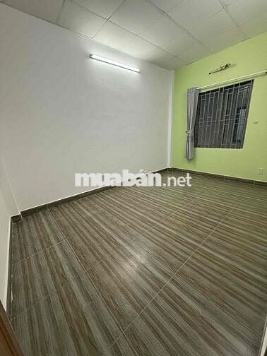 Cho thuê nhà 90m2, 3pn, gần sân bay