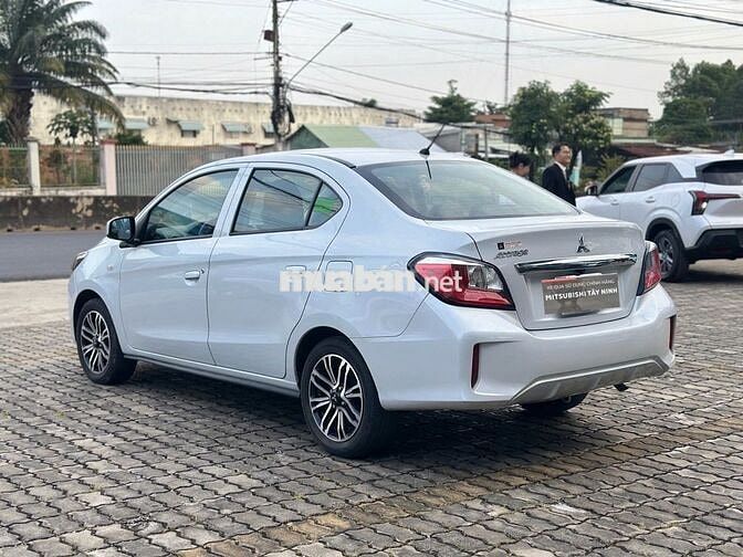 Mitsubishi ATTRAGE MT 2023