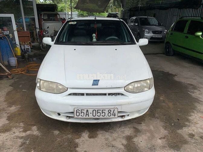 Fiat 2000 Số sàn 1.3L Trắng