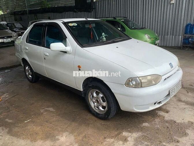 Fiat 2000 Số sàn 1.3L Trắng
