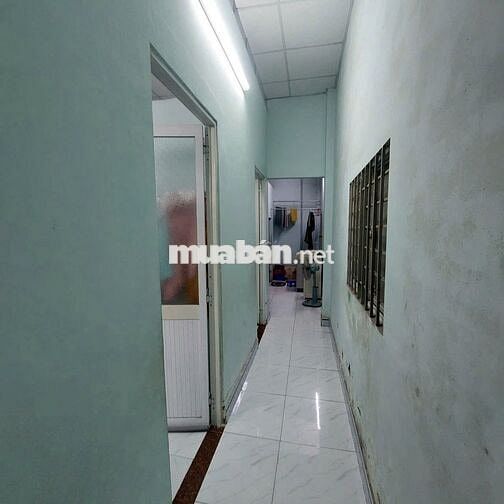 Chính chủ cần tiền bán nhà gần bến xe An Sương, Dt58m2 SHR nhỉnh 2 tỷ.