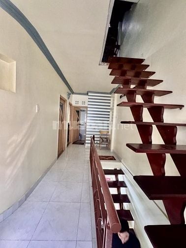  Như biệt thự - Nhỉnh 5 tỷ - 2 tầng 4pn - gấp bán.