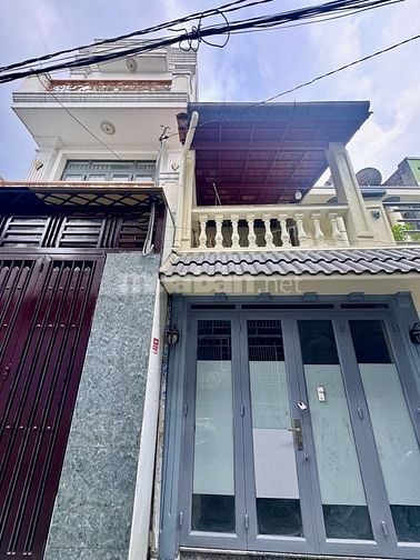  Như biệt thự - Nhỉnh 5 tỷ - 2 tầng 4pn - gấp bán.