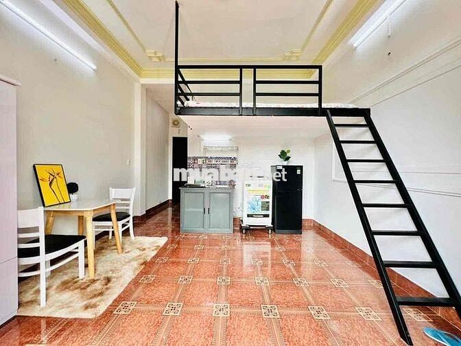 DUPLEX 30M2 CÓ BAN CÔNG THOÁNG, FULL TIỆN NGHI NGAY TRUNG TÂM Q5