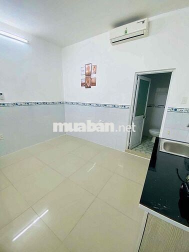 Phòng Máy Lạnh Võ Liêm Sơn Quận 8