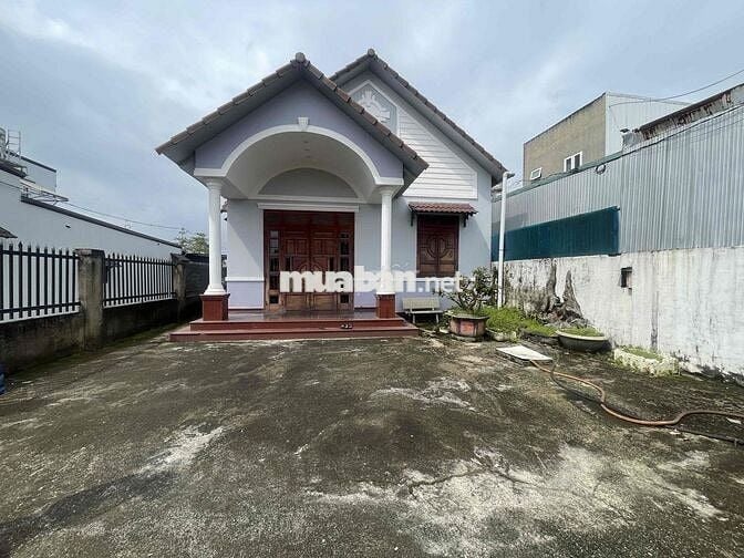 Nhà Bảo Lộc - Phường Lộc Sơn - 220m2 (10mx22m) ẵn 100m thổ cư hẻm oto