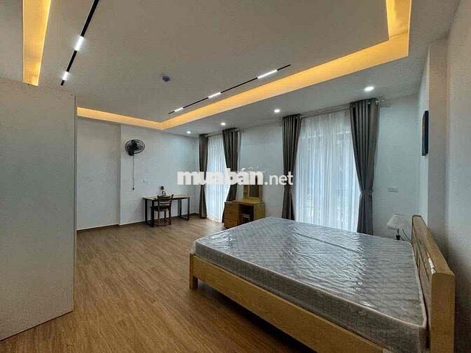 HÀNG HIẾM LẠC LONG QUÂN – PHÂN LÔ – Ô CHỜ THANG MÁY