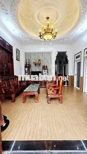 Nhà Bảo Lộc - Phường Lộc Sơn - 220m2 (10mx22m) ẵn 100m thổ cư hẻm oto